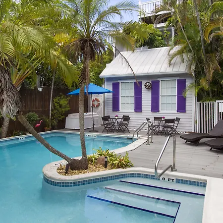 Marreros Guest Mansion - Adult Only-3